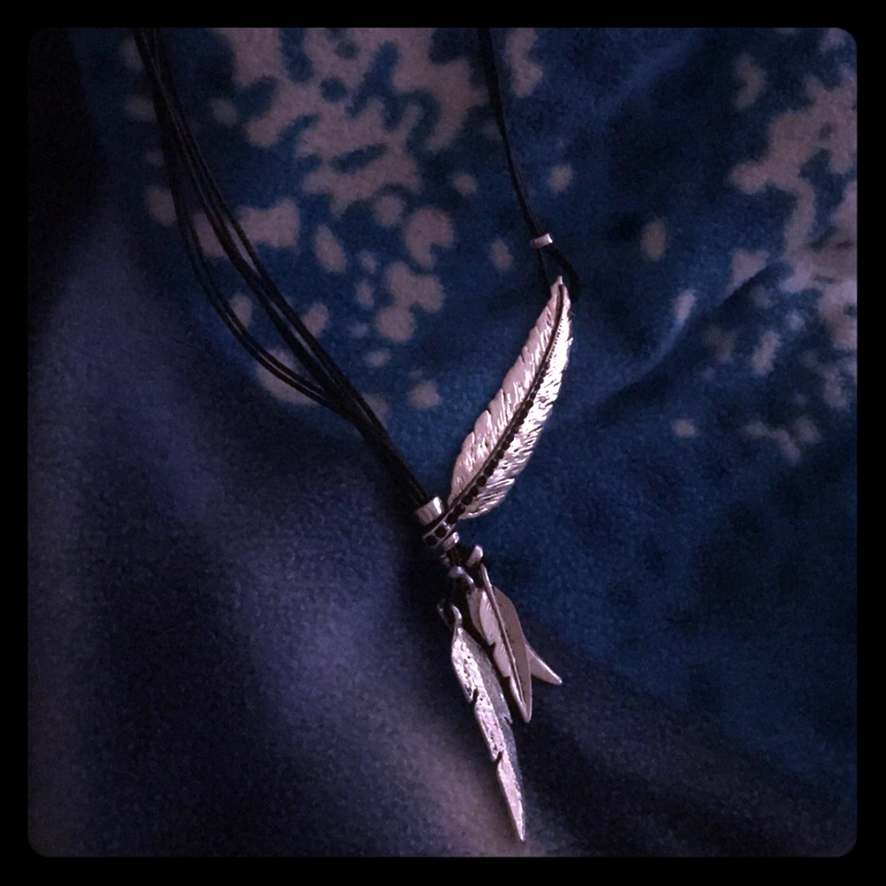 Feather necklace